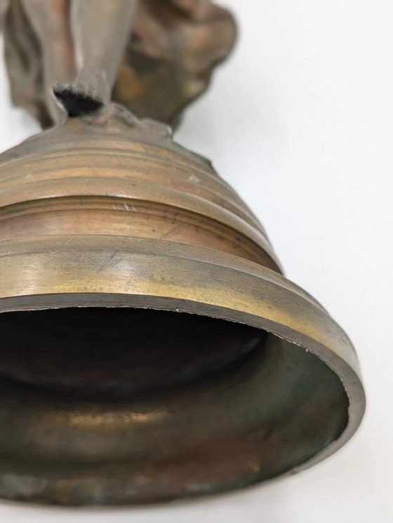 Image 1 of Auguste Moreau (1834-1917) - Scultura, Giovane ragazza - 50 cm - Lega