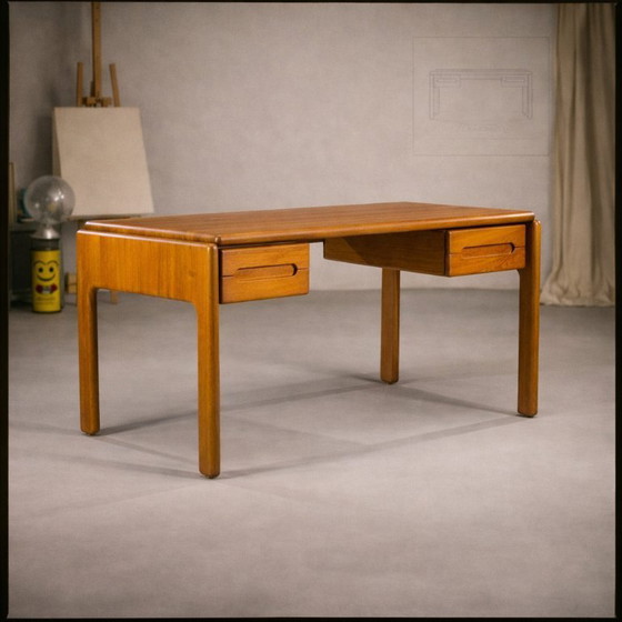Image 1 of Vintage Danish Cabinetmaker Desk in Teak, 1950s