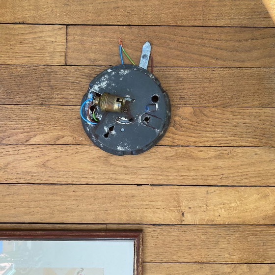 Image 1 of Lámpara de pared/techo cuadrada de cristal opalino blanco, años 60-70, 25 cm.