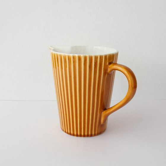 Image 1 of Juego de tazas de té y jarra de leche de cerámica de Secla, década de 1970.