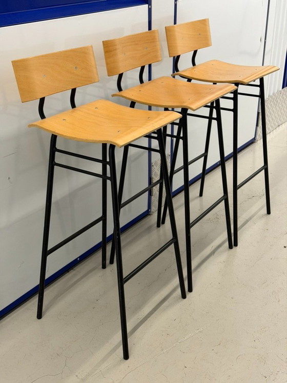 Barhocker 3x – &Tradition, Metal, Wood (photo 17 of 19)