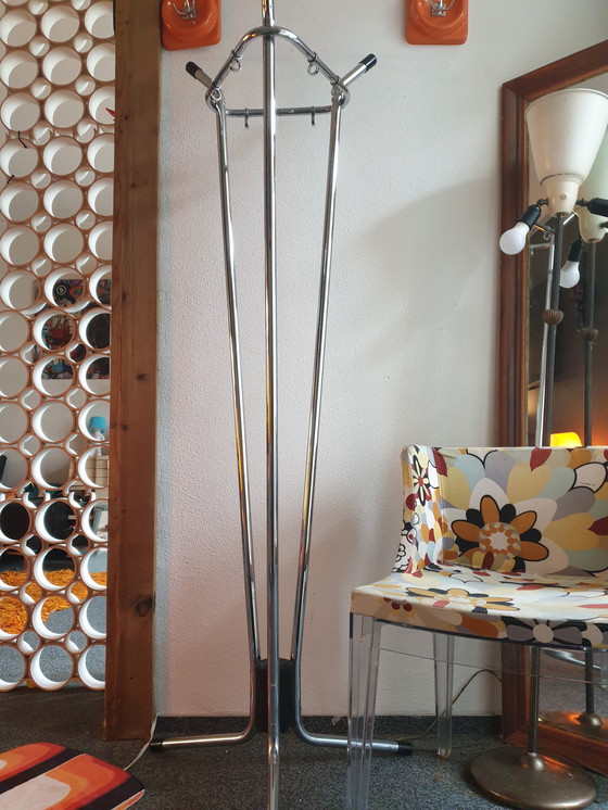 Image 1 of Appendiabiti Bauhaus anni '50/'60