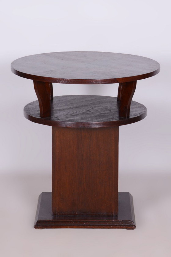 Restored Art Deco Round Small Table, Oak, Veneer, Czech, 1920s – Side tables, Wood (photo 3 of 8)
