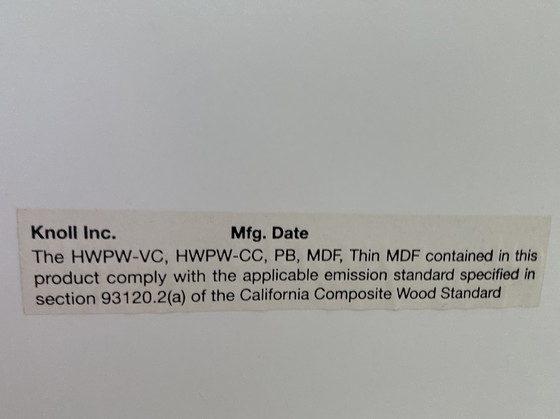 Image 1 of Tulip Knoll Saarinen dining table