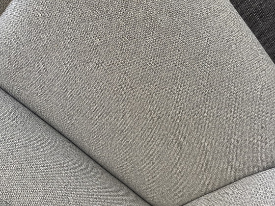 Wunderschöne Leolux Felizia Sofas, 2- und 2,5-Sitzer-Sofas – 2 Sitzer Sofas, Textile, Aluminium (photo 7 of 15)