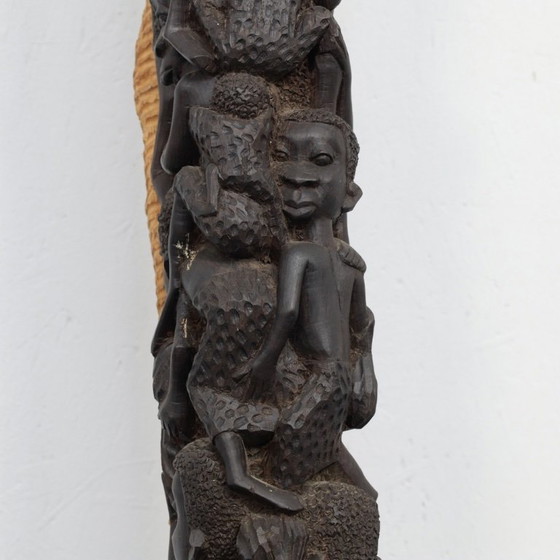 Image 1 of Tótem tribal africano único tallado a mano – Escultura espiritual, mediados del siglo XX