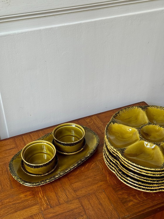 Image 1 of Oyster service in Gien earthenware with olive green glaze