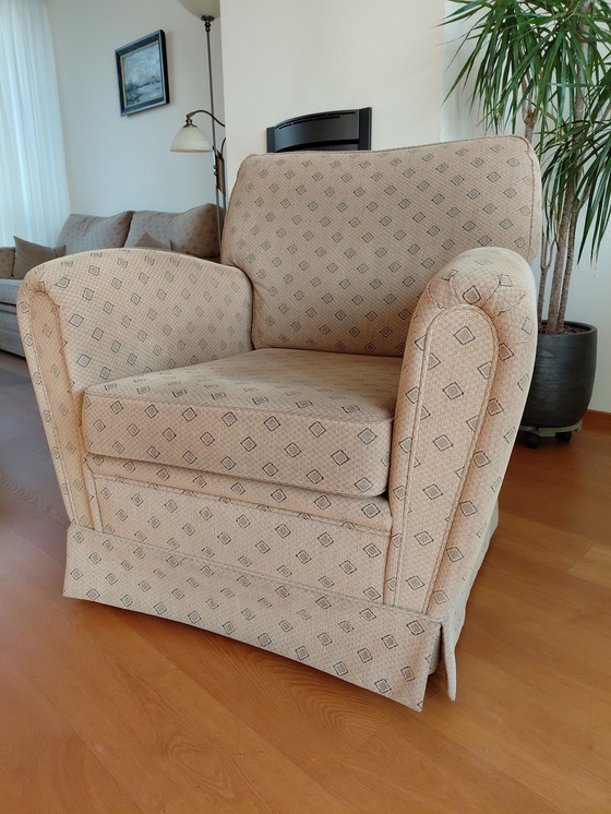 Image 1 of Sofá y sillón