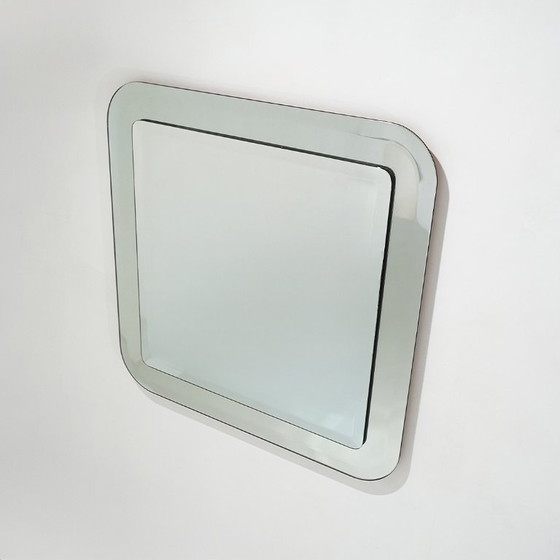 Quadratischer Wandspiegel mit abgeschrägten Kanten, 1970er Jahre – Glass (photo 6 of 11)