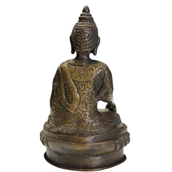 Authentic Hand-chiselled Bronze Shakyamuni Buddha – Nepal – c. 1960 – Sculpture, Mid Century Modern (photo 5 of 9)