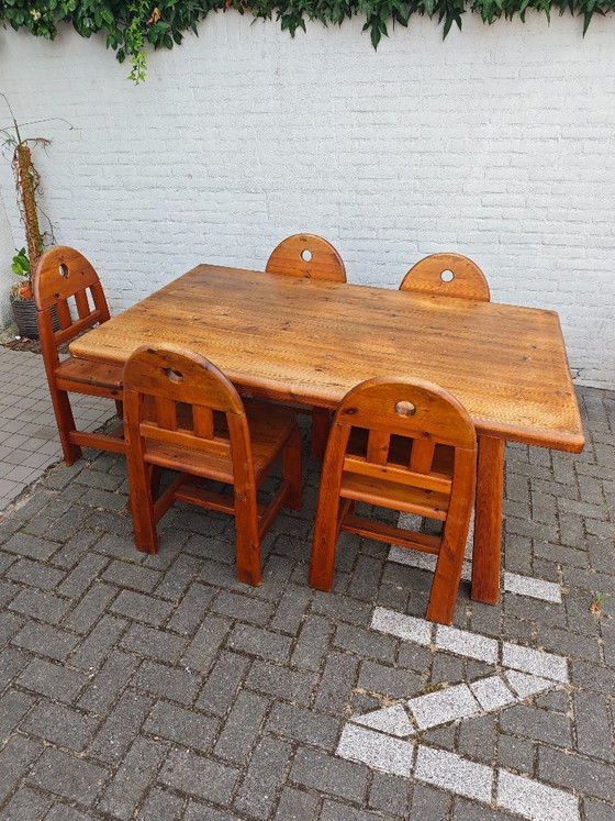 Set da pranzo composto da 5 sedie e tavolo in legno massello - stile brutalista, wabi-sabi, giapponese (photo 10 of 15)