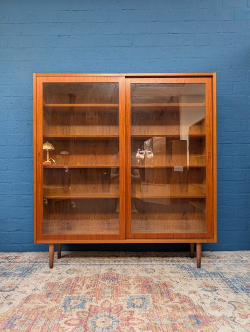VIntage large display case, Carlo Jensen for Hundevad, 1960s