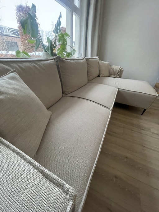 Hoekbank fonQ beige 2mnd oud