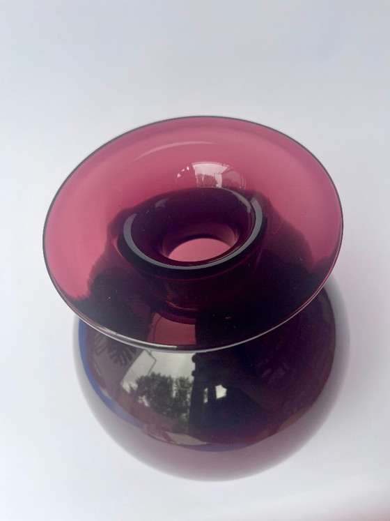 Image 1 of Finnish Design – Nanny Still Purple Saturnus Vase for Riihimäen Lasi OY