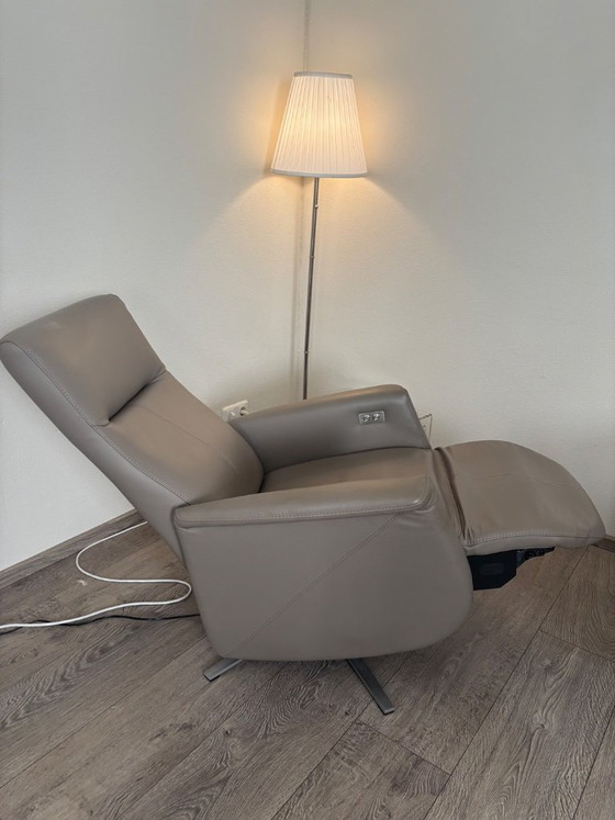Recliner – Adjustable recliner chair, Leather, Metal (photo 5 of 5)