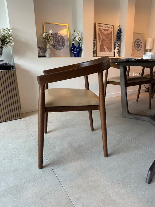 Mesa de comedor Poliform Concorde de mármol + 6 sillas de diseño de Sklum