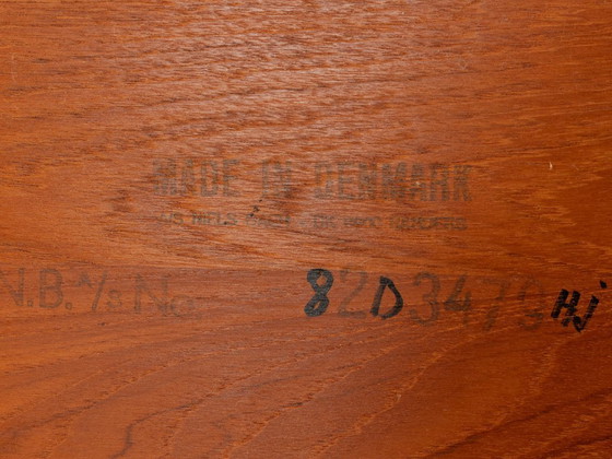 Image 1 of Klassischer dänischer Couchtisch von Niels Bach