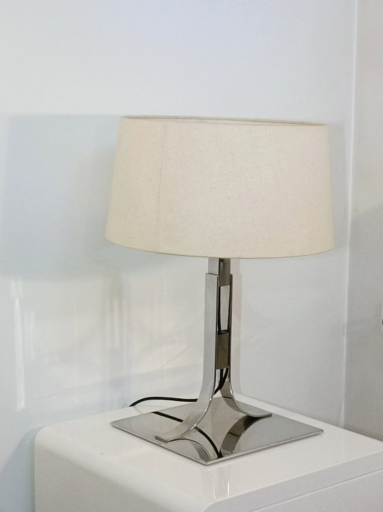 Bedeutende Bach-Lampe von F. Correa und A. Mila für Santa & Cole, 1970er Jahre – Tischlampen, Metal (photo 2 of 14)