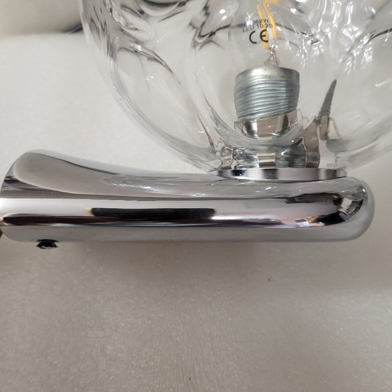 Image 1 of 2 applique da parete in stile space age, con struttura a bolla e acciaio cromato, risalenti agli anni '60 e '70.