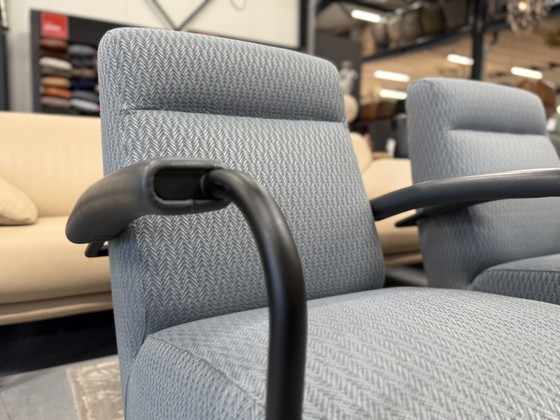 Image 1 of 2 Poltrone Leolux Scylla in tessuto alto