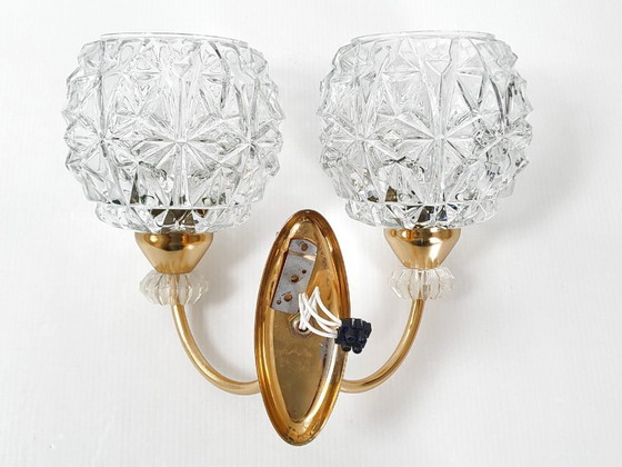 Image 1 of Vintage wandlamp uit de jaren 50 van Maison Arlus, glas, plexiglas en verguld messing, jaren 50.