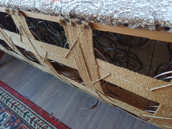 Image 1 of Vintage Scandinavische bank – gebogen houten armleuningen – jaren 50/60