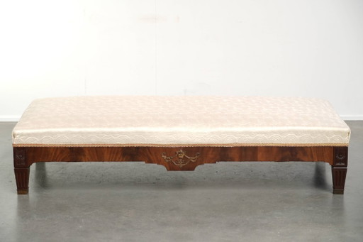 Beautiful antique French bench/window bench from the 19th century in Empire style with a silk seat with an (photo 2 of 12)