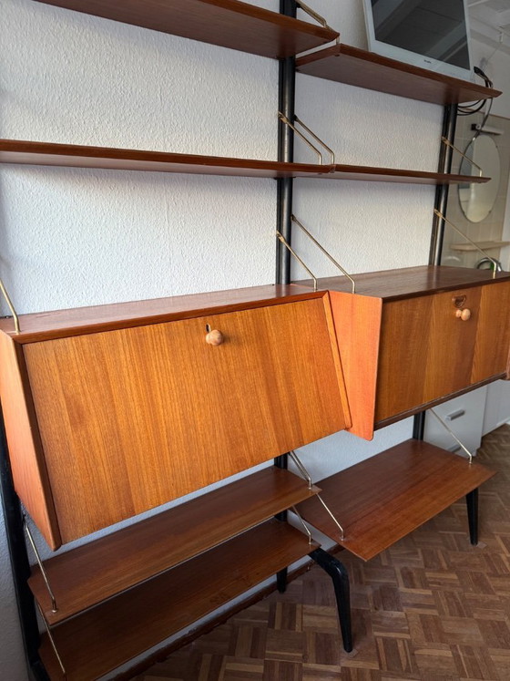 Image 1 of Precioso mueble Louis van Teeffelen