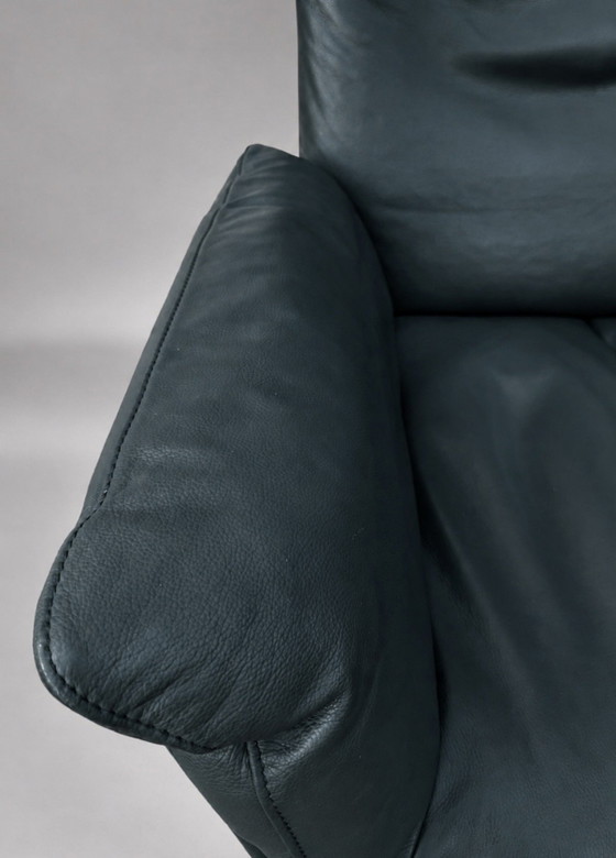 2 sillones FSM Shelby – Cuero color petróleo – Leather, Metal (photo 7 of 15)