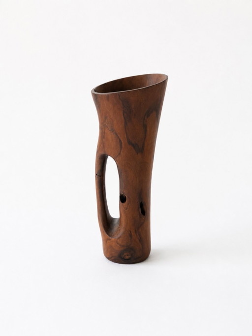 Jarra/florero escultórico de madera de olivo de mediados de siglo – Estilo Alexandre Noll (años 50/60)
