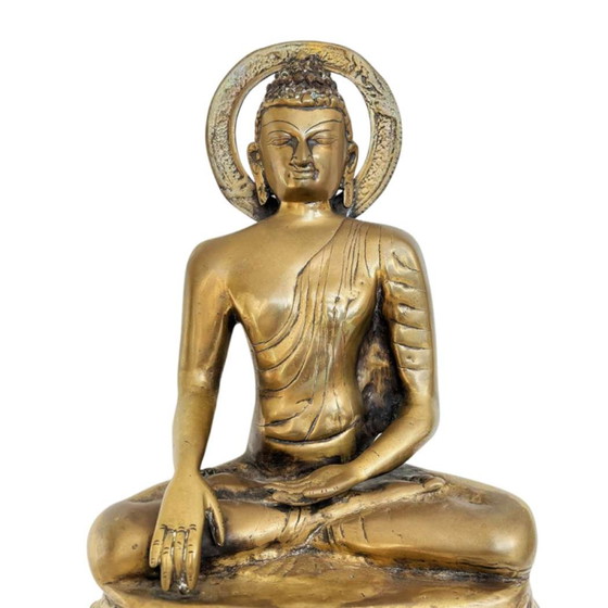 Kaschmir vergoldeter Bronze-Buddha in Bhumisparsha-Mudra – Bildhauerei (photo 3 of 4)
