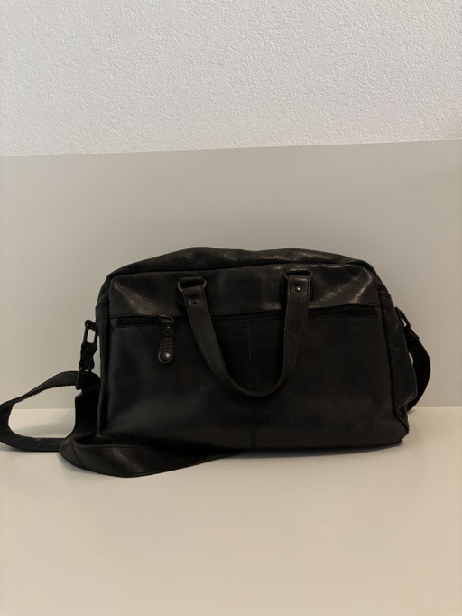 Sac bandoulière/sac pour ordinateur portable en cuir noir, marque Aunts & Uncles – laptoptassen, Calfskin (photo 2 of 9)