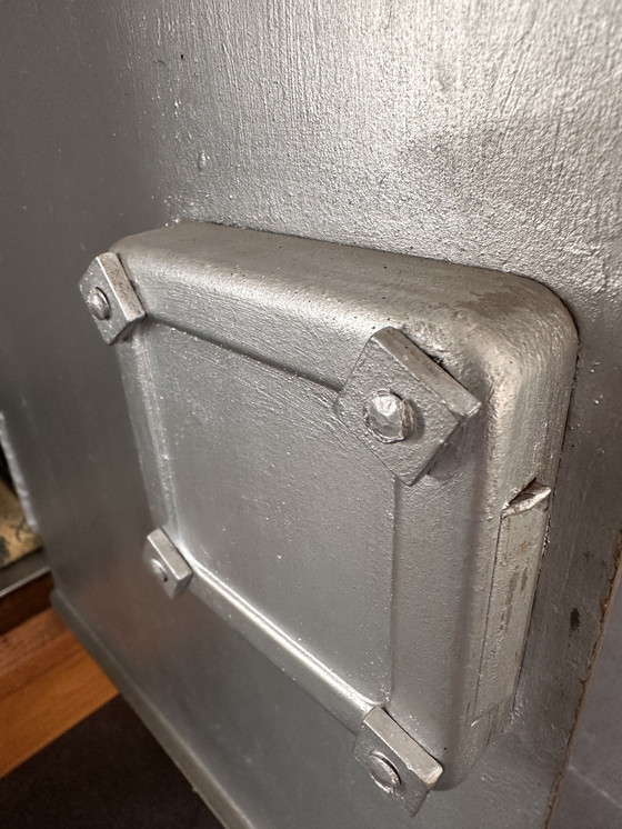 Image 1 of Authentic Consecration Safe / Tabernacle Cabinet in Solid Wood with Gilded Cross – With Key (Mid-20th Century)