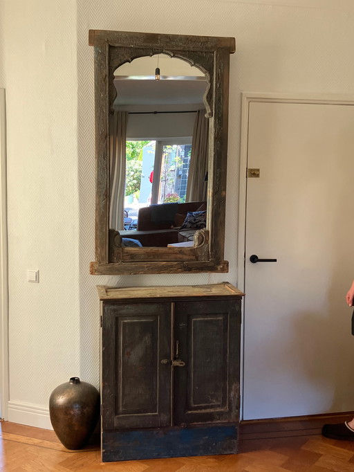 1001 nights antique mirror with cabinet