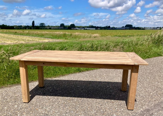 Image 1 of Robuuste zware teakhouten tuintafel 200x95