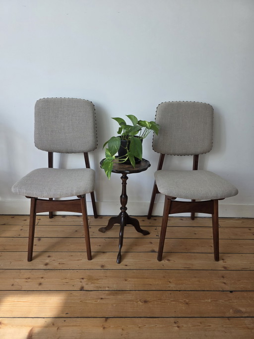 Set aus 2 Mid-Century Modern Esszimmerstühle – Vollständig restauriert in Naturleinen