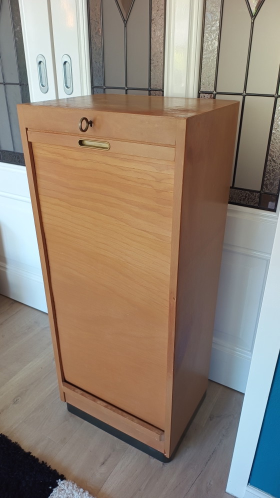 Image 1 of Vintage roldeurkast / archiefkastje – jaren 60/70