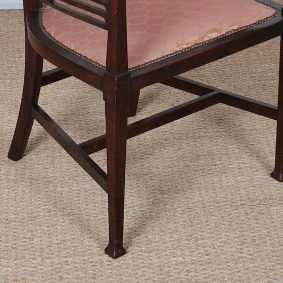 Image 1 of Engelse fauteuil van J.S. Henry, Arts and Crafts-stijl, eind 19e eeuw.