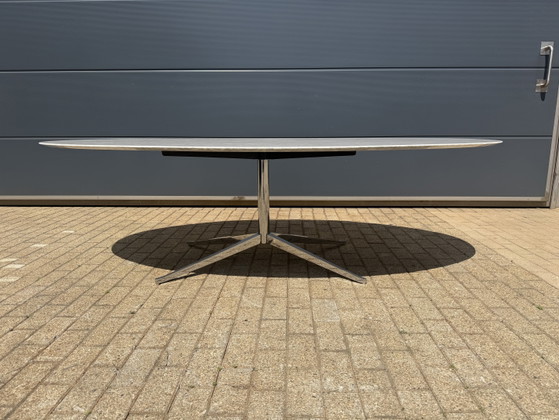 Original Oval Florence Knoll Dining Table (244x137cm) Carrara New condition!! – Chrome, Marble (photo 15 of 15)