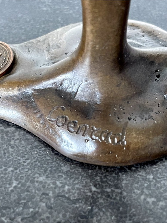 Image 1 of Escultura de ciervo Art Déco en bronce patinado, firmada por Coenrad, sobre una base con efecto mármol - 40 cm