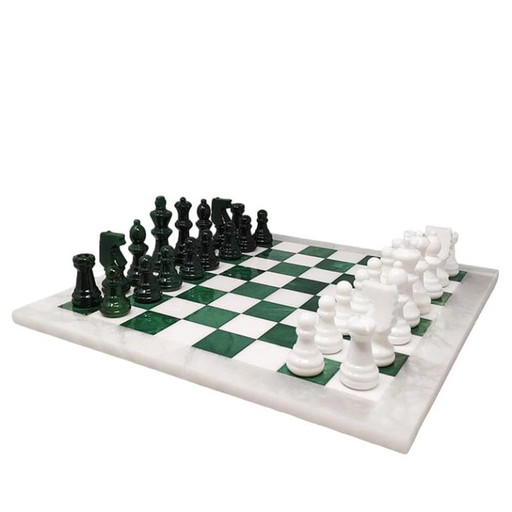1970s Gorgeous Green and White Chess Set in Volterra Alabaster Handmade Made in Italy