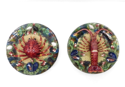 Paire de grands plats muraux Palissy polychromes par Álvaro José – Caldas da Rainha, Portugal, début XXe (photo 2 of 11)