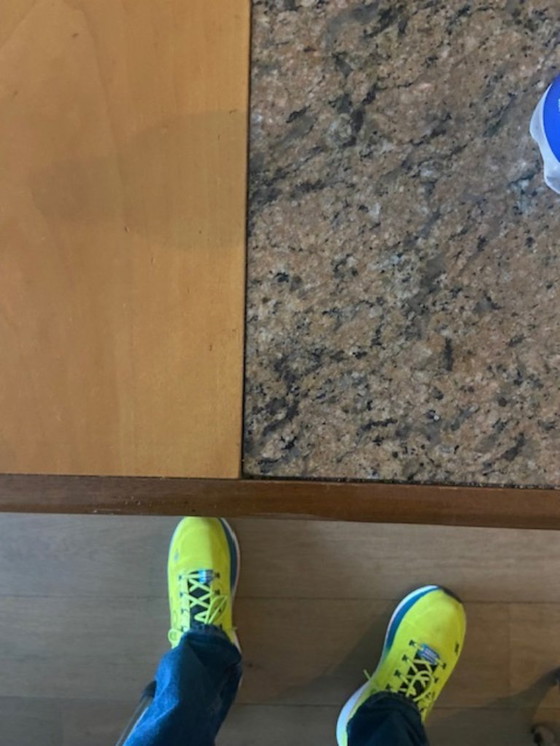 Image 1 of Design tafel Draenert model 2020 Cherry Vorland, graniet & kersenhout, dubbele poten