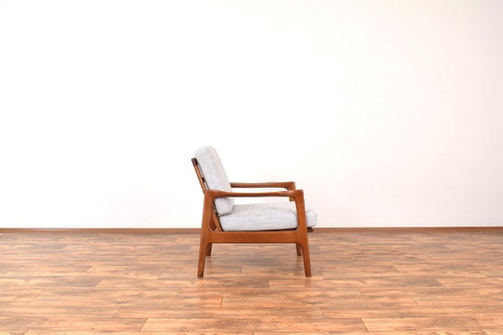 Image 1 of Loungefauteuil uit het midden van de 20e eeuw van Illum Wikkelsø, jaren 60.