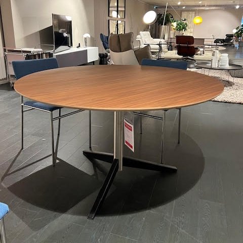 Image 1 of TE 06 Tavolo da pranzo