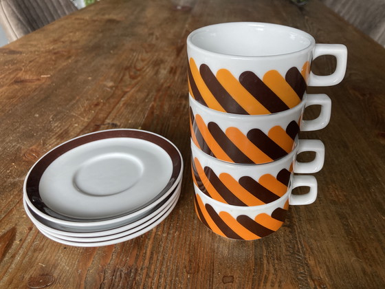 Image 1 of Set vintage di 4 tazze e piattini Valkyrie