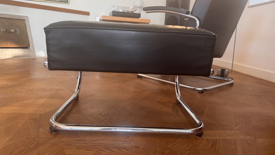 Image 1 of Gispen 405 fauteuil met hocker