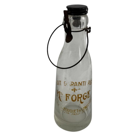 Image 1 of Collection de 42 bouteilles anciennes françaises de lait, de vin et de spiritueux