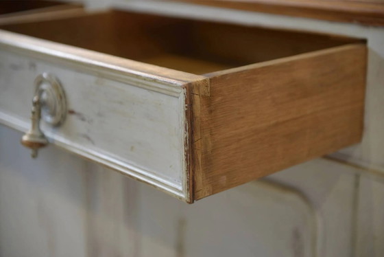 Credenza a due corpi patinata del XIX secolo. – Armadi contenitori, Vintage (photo 11 of 14)