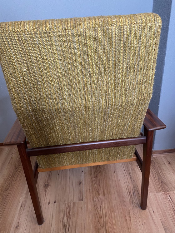 Image 1 of Fauteuil scandinave vintage en teck